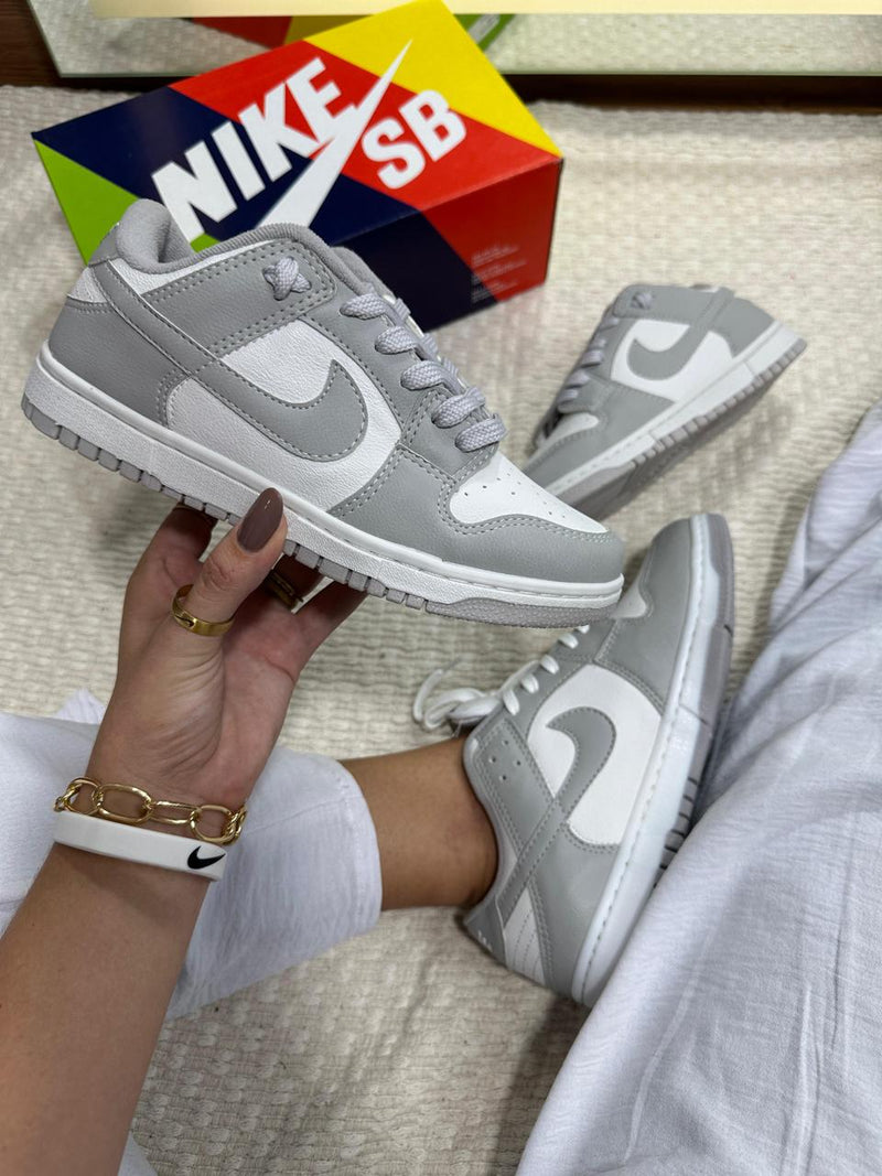 Dunk Low Grey